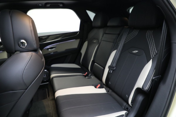 New 2023 Bentley Bentayga S V8 for sale Sold at Rolls-Royce Motor Cars Greenwich in Greenwich CT 06830 25