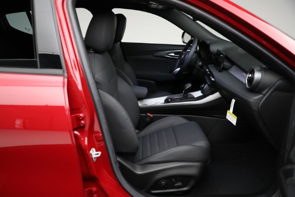 New 2024 Alfa Romeo Tonale Ti for sale Sold at Rolls-Royce Motor Cars Greenwich in Greenwich CT 06830 23