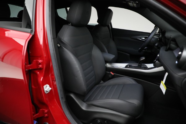 New 2024 Alfa Romeo Tonale Ti for sale Sold at Rolls-Royce Motor Cars Greenwich in Greenwich CT 06830 25