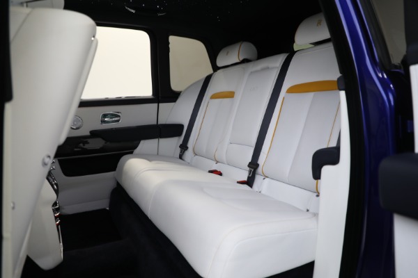 Used 2023 Rolls-Royce Black Badge Cullinan for sale Sold at Rolls-Royce Motor Cars Greenwich in Greenwich CT 06830 23