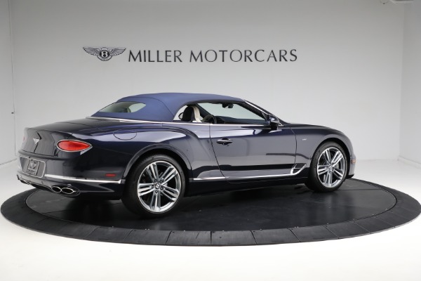 Used 2022 Bentley Continental GTC V8 for sale $239,900 at Rolls-Royce Motor Cars Greenwich in Greenwich CT 06830 20