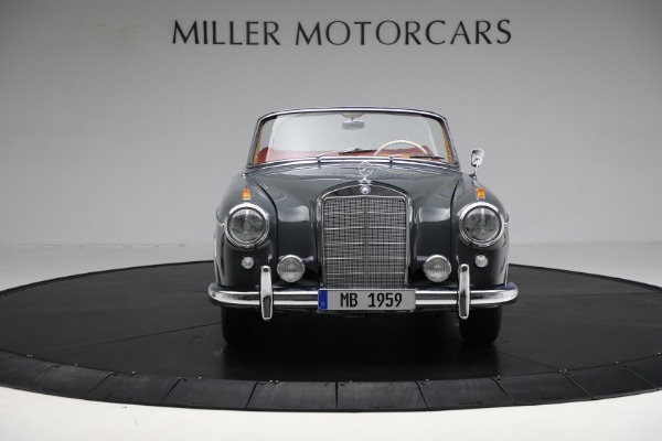 Used 1959 Mercedes Benz 220 S Ponton Cabriolet for sale $229,900 at Rolls-Royce Motor Cars Greenwich in Greenwich CT 06830 12