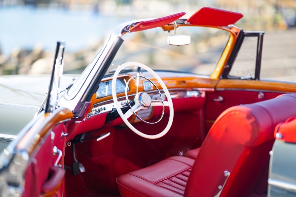 Used 1959 Mercedes-Benz 220 S Ponton Cabriolet for sale $189,900 at Rolls-Royce Motor Cars Greenwich in Greenwich CT 06830 16