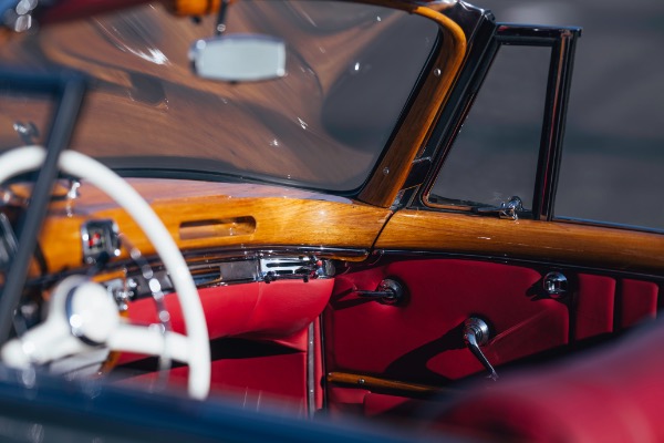 Used 1959 Mercedes-Benz 220 S Ponton Cabriolet for sale $189,900 at Rolls-Royce Motor Cars Greenwich in Greenwich CT 06830 22