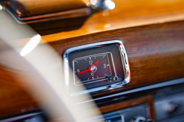 Used 1959 Mercedes-Benz 220 S Ponton Cabriolet for sale $189,900 at Rolls-Royce Motor Cars Greenwich in Greenwich CT 06830 24