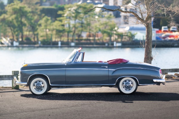Used 1959 Mercedes-Benz 220 S Ponton Cabriolet for sale $189,900 at Rolls-Royce Motor Cars Greenwich in Greenwich CT 06830 4