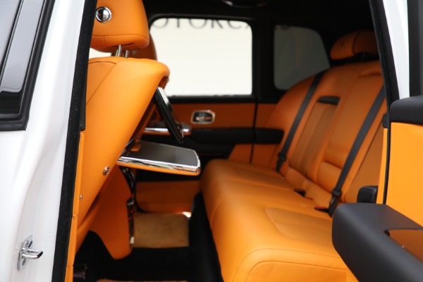 Used 2022 Rolls-Royce Cullinan for sale Sold at Rolls-Royce Motor Cars Greenwich in Greenwich CT 06830 21
