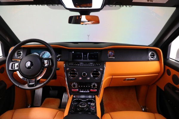 Used 2022 Rolls-Royce Cullinan for sale Sold at Rolls-Royce Motor Cars Greenwich in Greenwich CT 06830 4