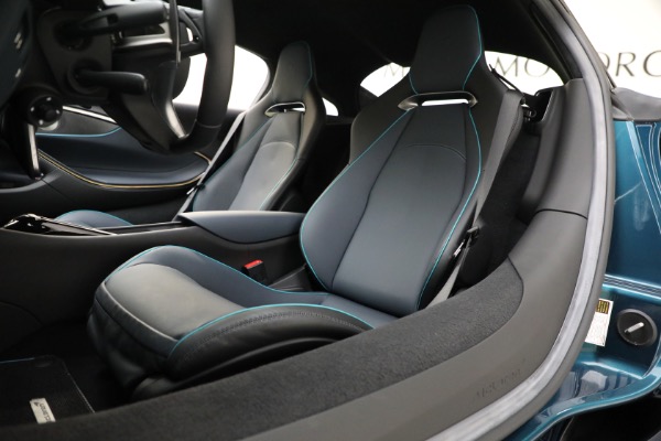 New 2023 McLaren Artura TechLux for sale Sold at Rolls-Royce Motor Cars Greenwich in Greenwich CT 06830 19