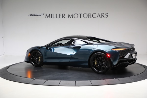 New 2023 McLaren Artura TechLux for sale Sold at Rolls-Royce Motor Cars Greenwich in Greenwich CT 06830 4