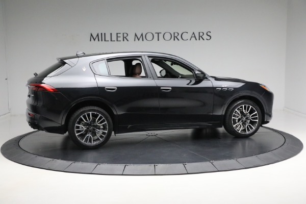New 2024 Maserati Grecale GT for sale Sold at Rolls-Royce Motor Cars Greenwich in Greenwich CT 06830 14