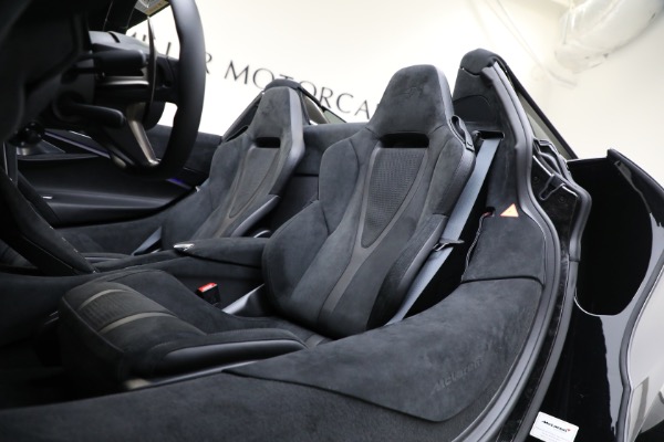Used 2024 McLaren 750S Spider Performance for sale Call for price at Rolls-Royce Motor Cars Greenwich in Greenwich CT 06830 26