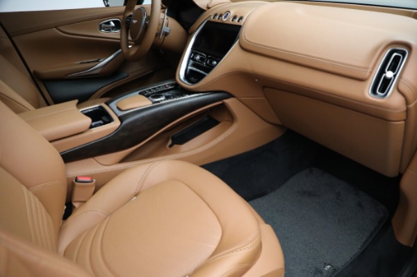 Used 2024 Aston Martin DBX for sale $131,900 at Rolls-Royce Motor Cars Greenwich in Greenwich CT 06830 21