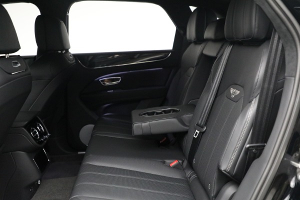 New 2024 Bentley Bentayga Hybrid for sale Sold at Rolls-Royce Motor Cars Greenwich in Greenwich CT 06830 24
