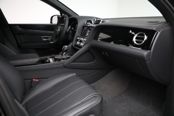 New 2024 Bentley Bentayga Hybrid for sale Sold at Rolls-Royce Motor Cars Greenwich in Greenwich CT 06830 27