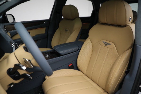 New 2024 Bentley Bentayga V8 for sale Sold at Rolls-Royce Motor Cars Greenwich in Greenwich CT 06830 22