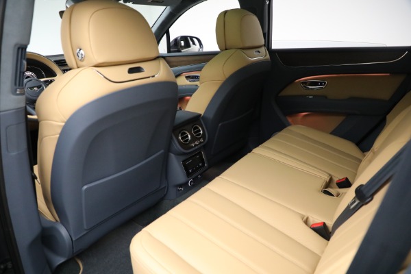 New 2024 Bentley Bentayga V8 for sale Sold at Rolls-Royce Motor Cars Greenwich in Greenwich CT 06830 28
