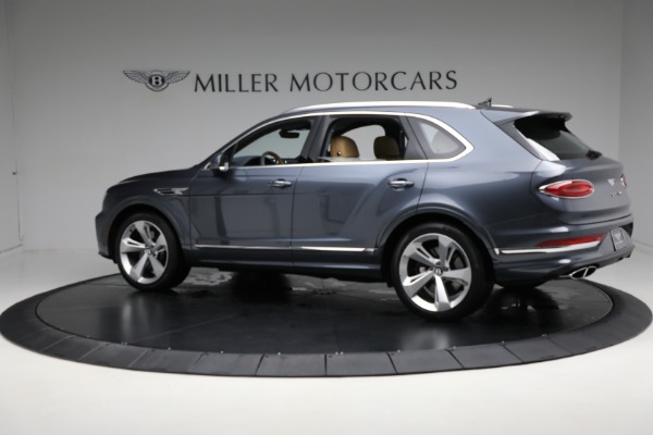 New 2024 Bentley Bentayga V8 for sale $239,845 at Rolls-Royce Motor Cars Greenwich in Greenwich CT 06830 4