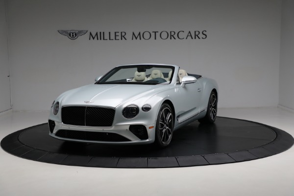 New 2024 Bentley Continental GTC V8 for sale $321,175 at Rolls-Royce Motor Cars Greenwich in Greenwich CT 06830 14