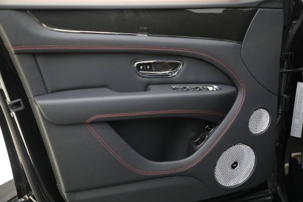 Used 2024 Bentley Bentayga V8 for sale $179,900 at Rolls-Royce Motor Cars Greenwich in Greenwich CT 06830 18