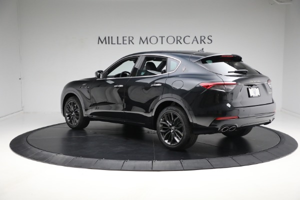 New 2024 Maserati Levante GT Ultima for sale Sold at Rolls-Royce Motor Cars Greenwich in Greenwich CT 06830 9