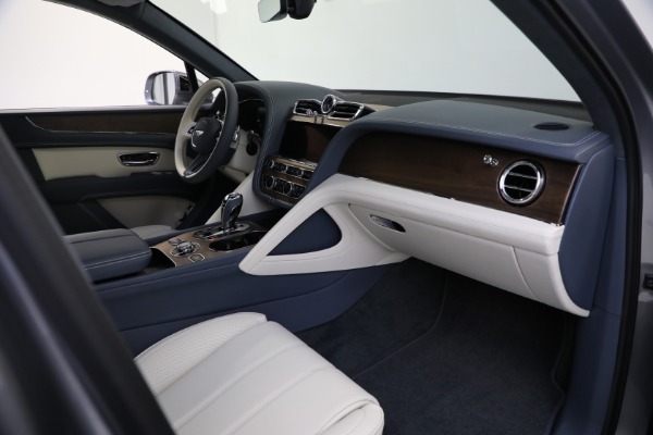New 2024 Bentley Bentayga V8 for sale Sold at Rolls-Royce Motor Cars Greenwich in Greenwich CT 06830 21