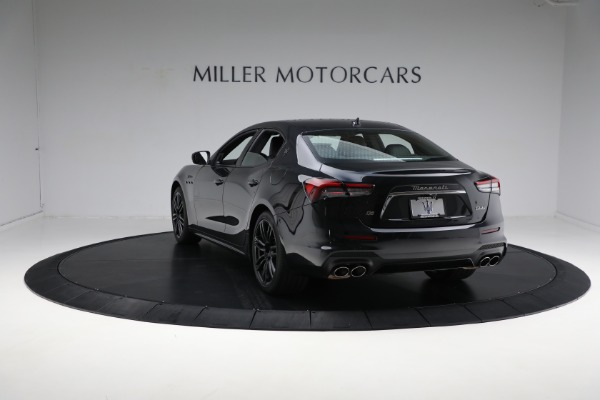 New 2024 Maserati Ghibli Modena Ultima Q4 for sale Sold at Rolls-Royce Motor Cars Greenwich in Greenwich CT 06830 10