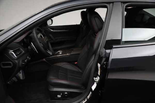 New 2024 Maserati Ghibli Modena Ultima Q4 for sale Sold at Rolls-Royce Motor Cars Greenwich in Greenwich CT 06830 25
