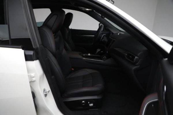 New 2024 Maserati Levante Modena Ultima for sale $104,537 at Rolls-Royce Motor Cars Greenwich in Greenwich CT 06830 27