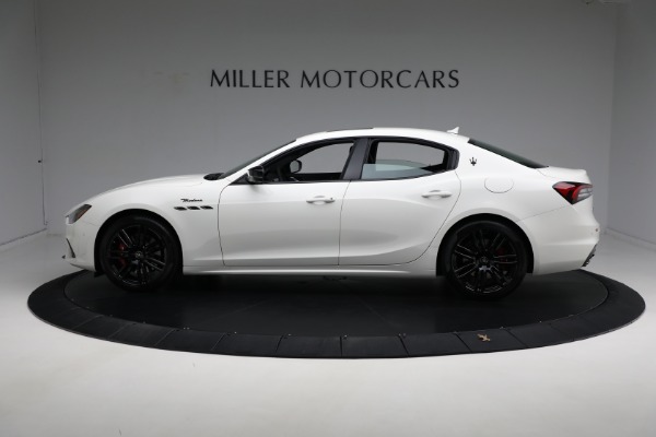 New 2024 Maserati Ghibli Modena Ultima Q4 for sale Sold at Rolls-Royce Motor Cars Greenwich in Greenwich CT 06830 6
