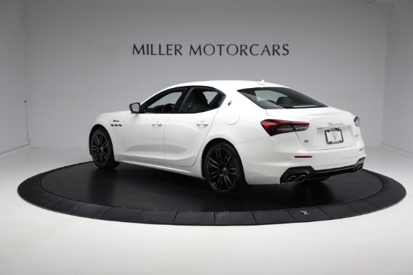 New 2024 Maserati Ghibli Modena Ultima Q4 for sale Sold at Rolls-Royce Motor Cars Greenwich in Greenwich CT 06830 9