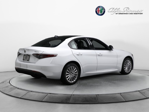 New 2024 Alfa Romeo Giulia Sprint for sale $48,430 at Rolls-Royce Motor Cars Greenwich in Greenwich CT 06830 13