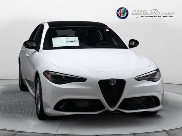 New 2024 Alfa Romeo Giulia Sprint for sale $48,430 at Rolls-Royce Motor Cars Greenwich in Greenwich CT 06830 20