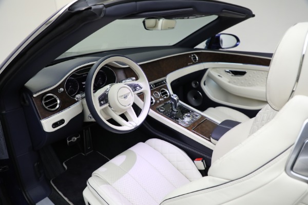 Used 2023 Bentley Continental GTC Azure V8 for sale Sold at Rolls-Royce Motor Cars Greenwich in Greenwich CT 06830 27