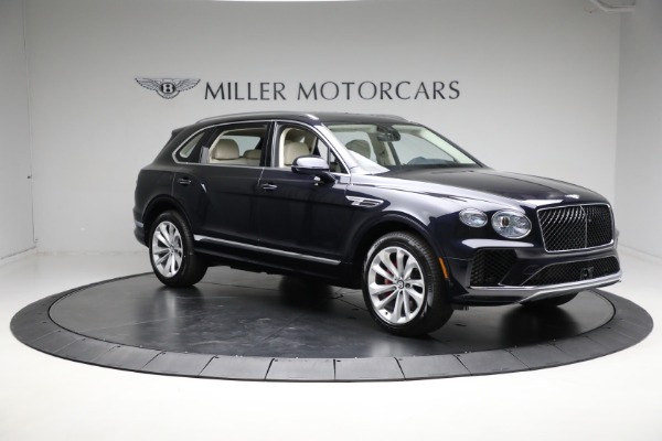 New 2024 Bentley Bentayga EWB V8 for sale $269,040 at Rolls-Royce Motor Cars Greenwich in Greenwich CT 06830 14