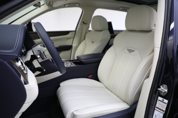 New 2024 Bentley Bentayga EWB V8 for sale $269,040 at Rolls-Royce Motor Cars Greenwich in Greenwich CT 06830 19