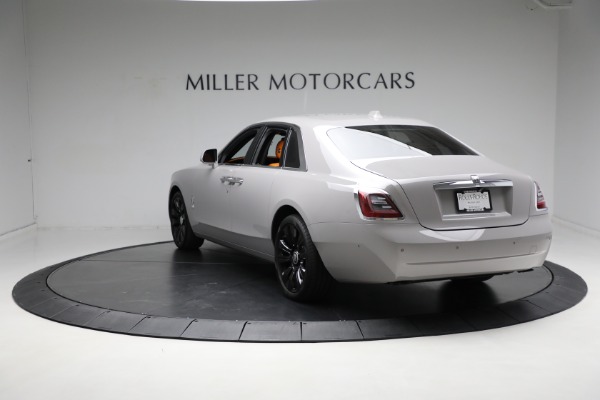 Used 2023 Rolls-Royce Ghost for sale $325,900 at Rolls-Royce Motor Cars Greenwich in Greenwich CT 06830 14