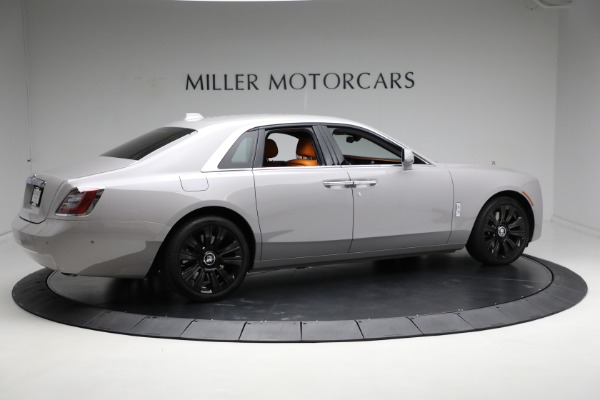 Used 2023 Rolls-Royce Ghost for sale $325,900 at Rolls-Royce Motor Cars Greenwich in Greenwich CT 06830 18