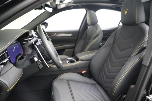 New 2024 Maserati Grecale Trofeo for sale Sold at Rolls-Royce Motor Cars Greenwich in Greenwich CT 06830 25