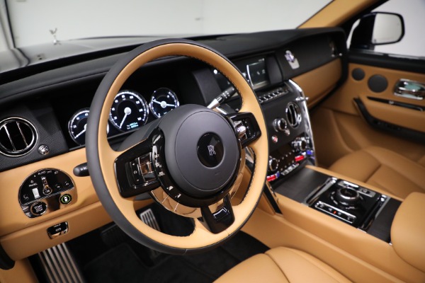 New 2024 Rolls-Royce Cullinan for sale Sold at Rolls-Royce Motor Cars Greenwich in Greenwich CT 06830 20