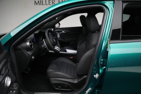 New 2024 Alfa Romeo Tonale Veloce for sale Sold at Rolls-Royce Motor Cars Greenwich in Greenwich CT 06830 24