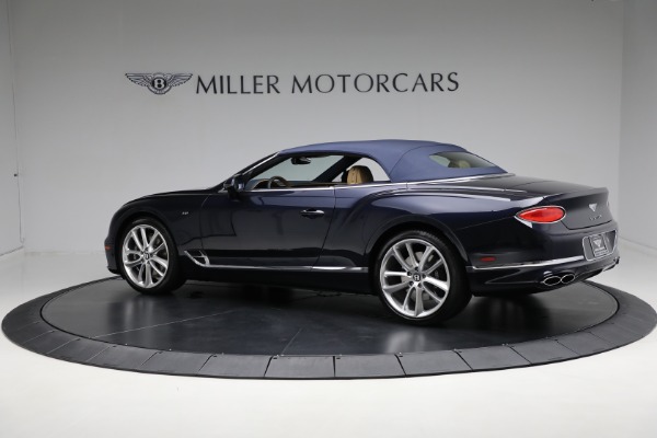Used 2022 Bentley Continental GTC V8 for sale Sold at Rolls-Royce Motor Cars Greenwich in Greenwich CT 06830 18