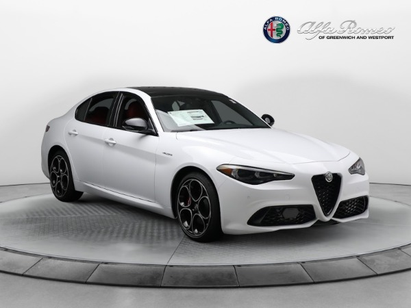 New 2024 Alfa Romeo Giulia Veloce for sale $56,710 at Rolls-Royce Motor Cars Greenwich in Greenwich CT 06830 23