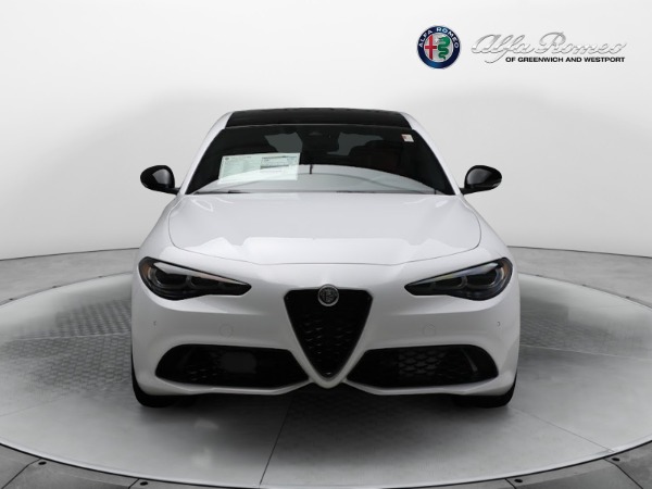 New 2024 Alfa Romeo Giulia Veloce for sale $56,710 at Rolls-Royce Motor Cars Greenwich in Greenwich CT 06830 26