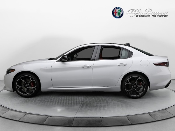 New 2024 Alfa Romeo Giulia Veloce for sale $56,710 at Rolls-Royce Motor Cars Greenwich in Greenwich CT 06830 7