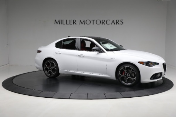 New 2024 Alfa Romeo Giulia Veloce for sale $56,710 at Rolls-Royce Motor Cars Greenwich in Greenwich CT 06830 23