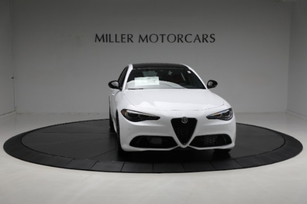 New 2024 Alfa Romeo Giulia Veloce for sale $56,710 at Rolls-Royce Motor Cars Greenwich in Greenwich CT 06830 27