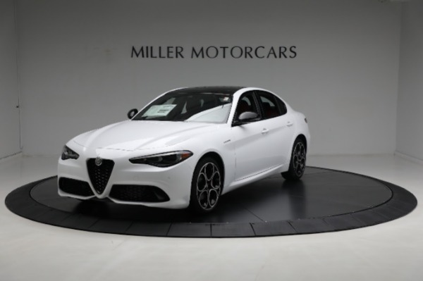 New 2024 Alfa Romeo Giulia Veloce for sale Sold at Rolls-Royce Motor Cars Greenwich in Greenwich CT 06830 4