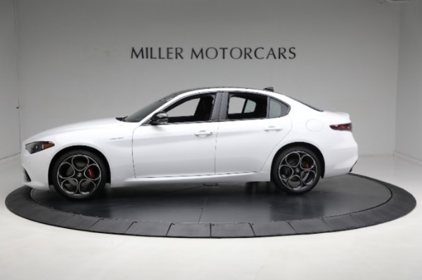 New 2024 Alfa Romeo Giulia Veloce for sale Sold at Rolls-Royce Motor Cars Greenwich in Greenwich CT 06830 6