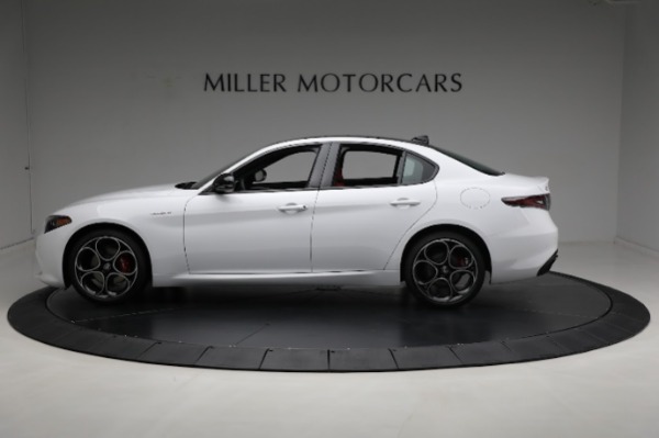 New 2024 Alfa Romeo Giulia Veloce for sale Sold at Rolls-Royce Motor Cars Greenwich in Greenwich CT 06830 7